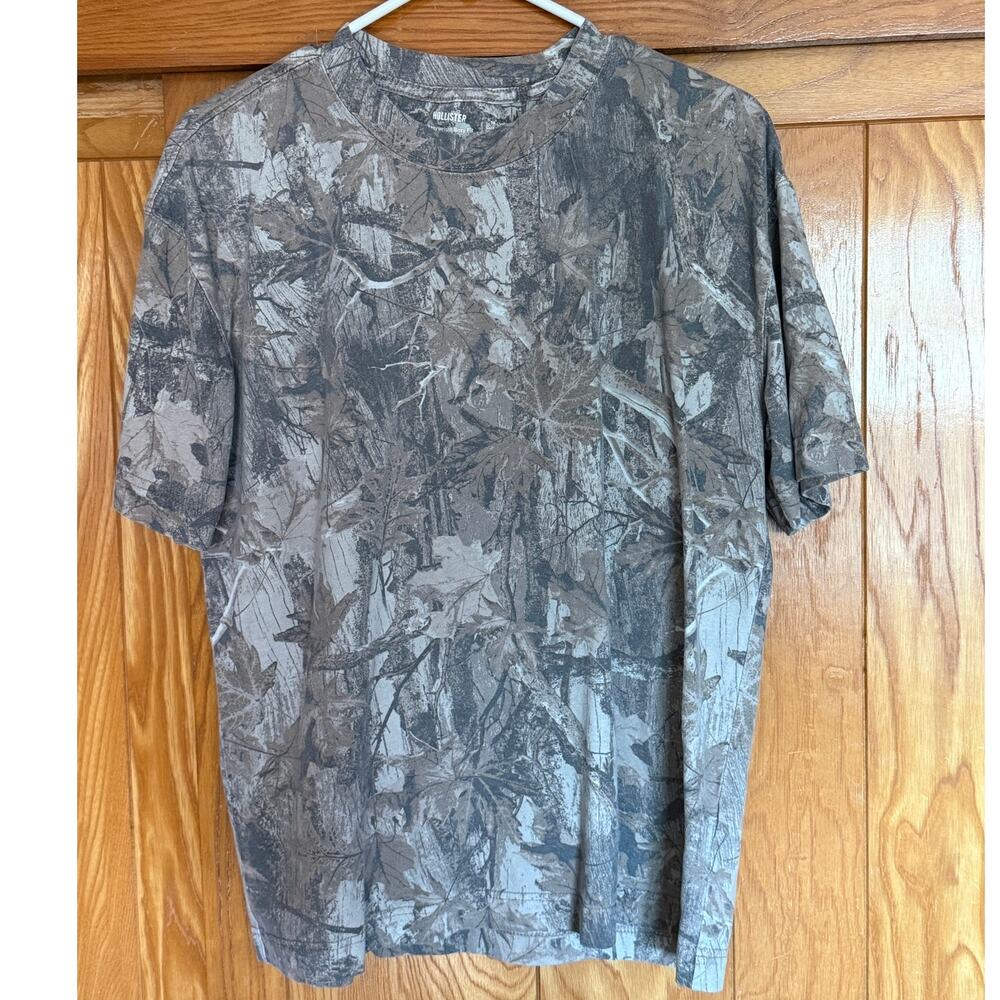Men's Hollister Camo Heavyweight Boxy Fit Tee - Size M